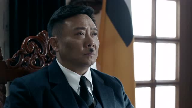 爱国者;横烟念出岸谷雄一的资料,土肥原亲自看岸谷雄一的报告