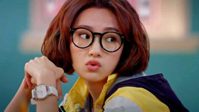 惹上冷殿下:蓝馨雅失忆与司徒枫订婚,陈青青抢亲:你只能娶我