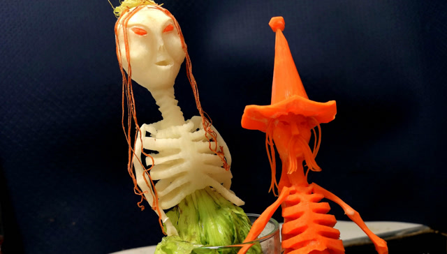 万圣节,小哥哥这是跟萝卜杠上了,牛牪犇!