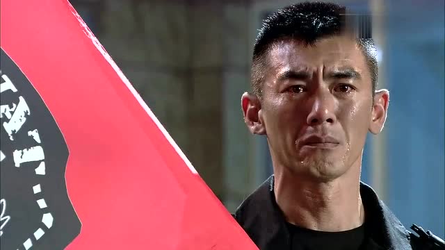 特警力量:龙头讲述过去,激动落泪,猛虎突击队就是这么霸气