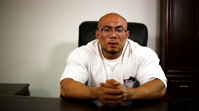 "三两米饭"李辉东京职业资格赛纪录片