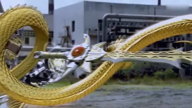 帝皇铠甲最强的单体输出技能,就冲这条金龙无愧第一