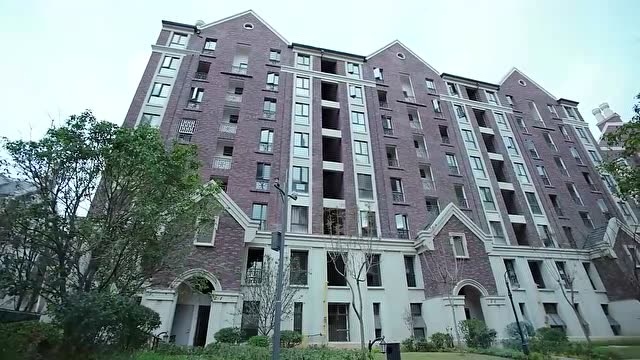 卧底归来:宝玉无意撞见关晓智洗澡,接下来的一瞬间实在是尴尬