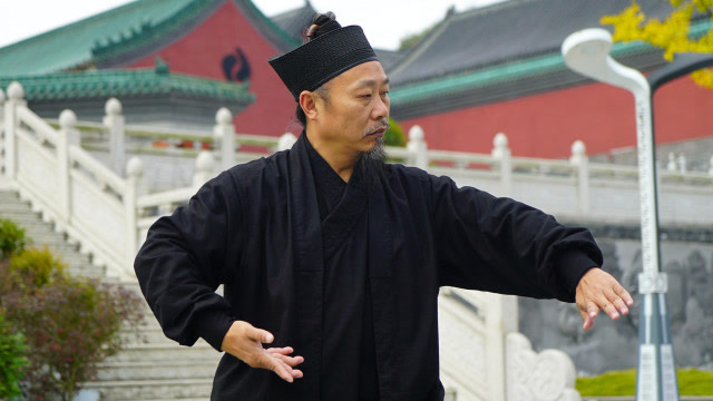 钟云龙道长讲解传统武术人才培养里的重要修心,云游