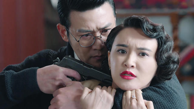 速看《天衣无缝》第34集 资历群叛变 小资寻找组织