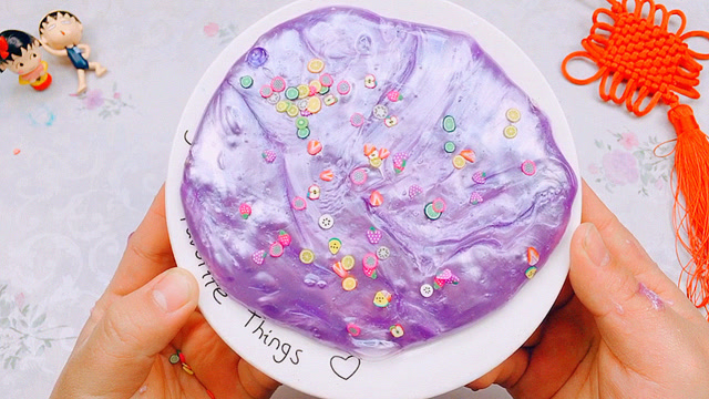 试玩梦幻紫色星空泥,材料简单,新手小白也能学会,无硼砂