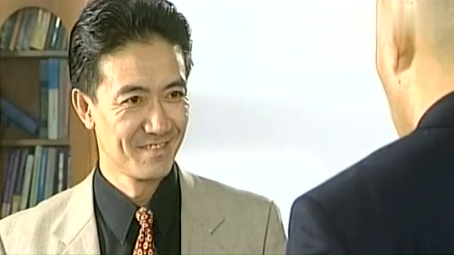刑警本色:五哥前来质问周诗万,牵扯到利益关系,五哥也没有面子