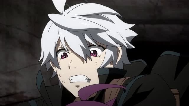 时空使徒:弥琉血能到极限,钢管刺穿怪物,弥琉生死未卜!