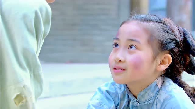 烽火佳人:佟毓婉儿时被卖,大汉要带走佟毓婉,结果会是如何?