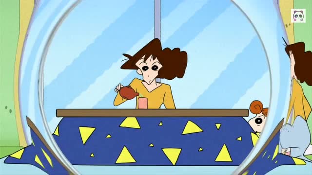 蜡笔小新-美芽想学习瑜伽-可是小葵总是过来捣乱!结果意外受伤