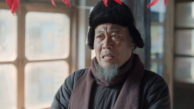 《老酒馆》为了宴请贵客那爷快答上老本,陈怀海实在看不下去了