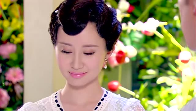 烽火佳人:允唐毓婉花房大秀恩爱,网友:甜死我了