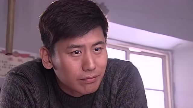 尔秋直言想给父亲争口气,二叔表情十分欣慰:尔秋长大了