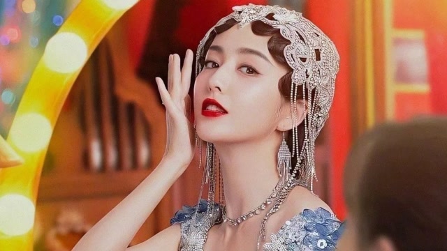 鼠胆英雄:佟丽娅最大胆的一场戏,网友重复看了5遍,简直太过瘾