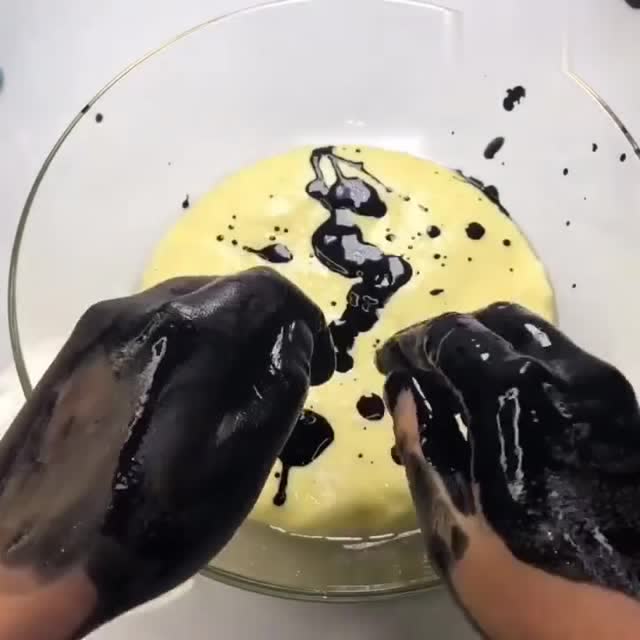 黑色色素洗泥,又一个不怕色素的人,真厉害