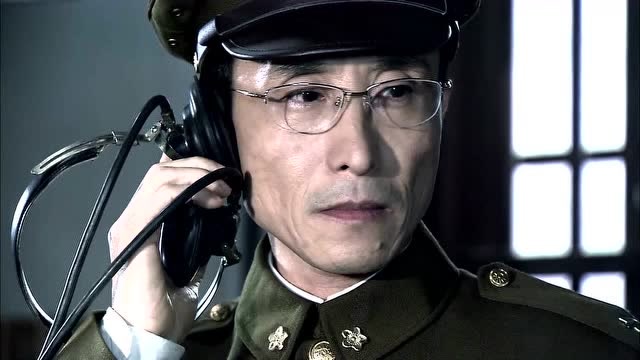 《黎明前的抉择》国民党军官进行审讯,真假少卿各执一词,叶公瑾有点