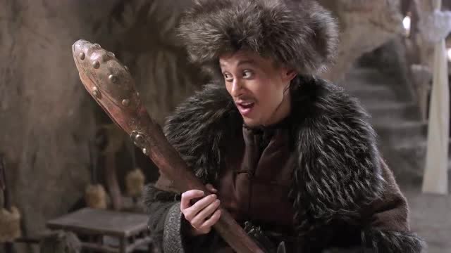 林海雪原:许大马棒的二儿子等众人走了之后,拿着大马棒说是我的