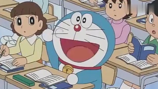 哆啦a梦和大雄互换了身份,代替大雄去学校,在课堂上大出风头