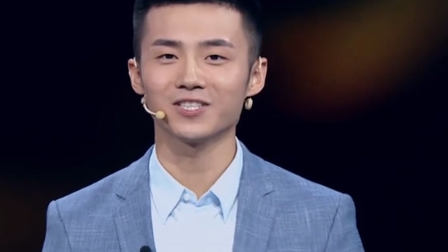 主持人大赛:主持人高嵩的自我展示,剖析迟到22年的诺言