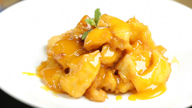 橙汁鱼柳:酸甜可口,吃一块鲜掉眉毛