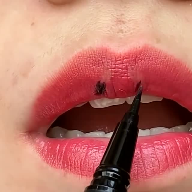 羡慕闺蜜打的唇珠,自己在家偷偷做了个,不知道会不会被发现!