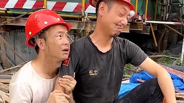 搞笑:建筑工地上,简单又纯粹的爱情,我差点就信了