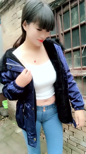 农村小媳妇长得真俊