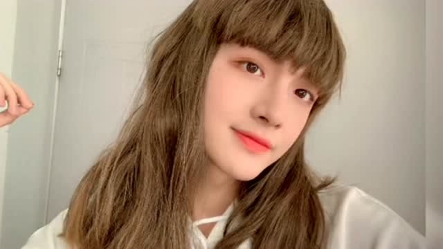 姚琛被问会不会挑战翟潇闻的女装风格,小琛:如果是生活所逼,那可以试