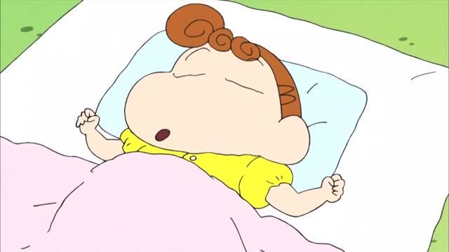 小新全家戒备打蚊子,小葵睡得舒服,这才是真大佬!