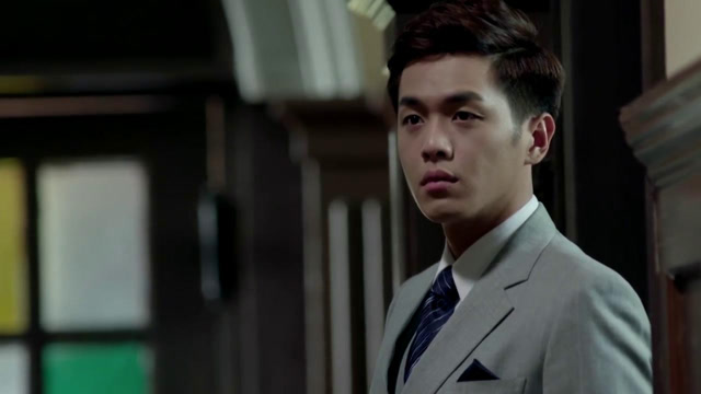 麻雀:吕明被放出来指认,眼看碧城就要暴露身份,唐山海也慌了