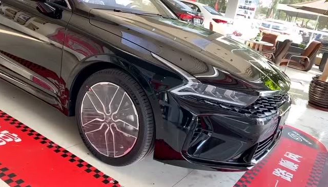 黑武士k5凯酷亮相