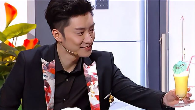 乔任梁的表演前所未有,每个表情都是戏,都看不够太魔性了!