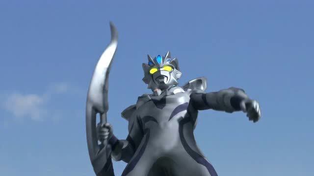 捷德奥特曼:赛罗使出双重究极必杀剑,怪兽根本毫无还手之力!