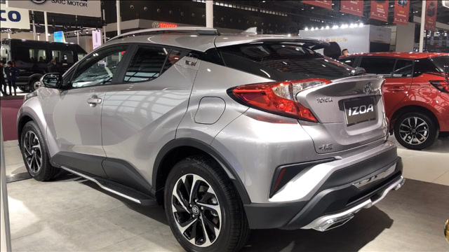 2021款丰田奕驰sport登场,造型炫酷配2.0l自吸