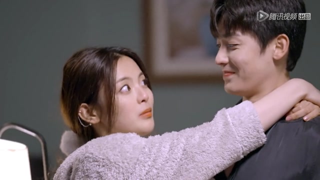 侯明昊公主抱杨超越幕后花絮大公开!
