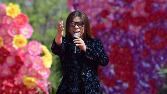 郭峰演唱《永远》歌声瞬间点燃全场,还是经典的味道!