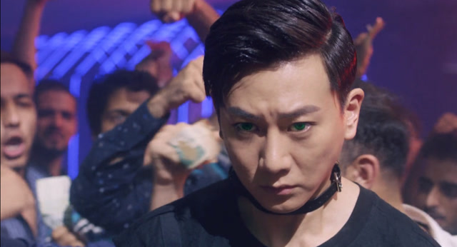 你好安怡叶坤被逼参加格斗比赛他要保护有意识芯机人的秘密