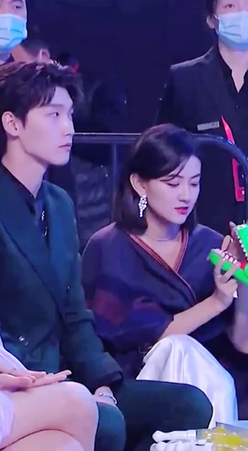 邢昭林看梁洁太有趣了娱乐圈最甜cp坦诚夫妇