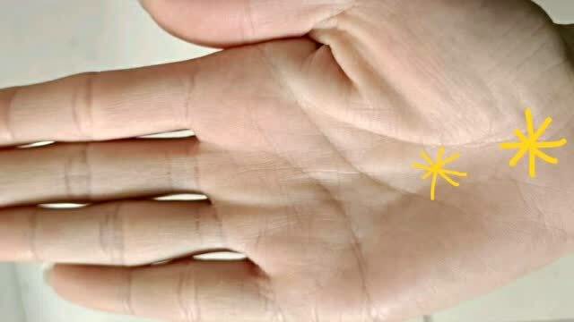 手相解析:金花印,男可当官,女可嫁豪门