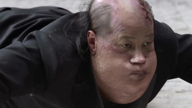 《功夫》星爷真是脑洞大开,火云邪神这蛤蟆功多少人笑出了声?