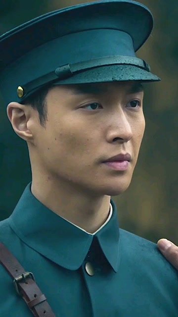 张艺兴军装也太帅了吧#张艺兴湘江水#张艺兴长沙话rap#张艺兴和gai互