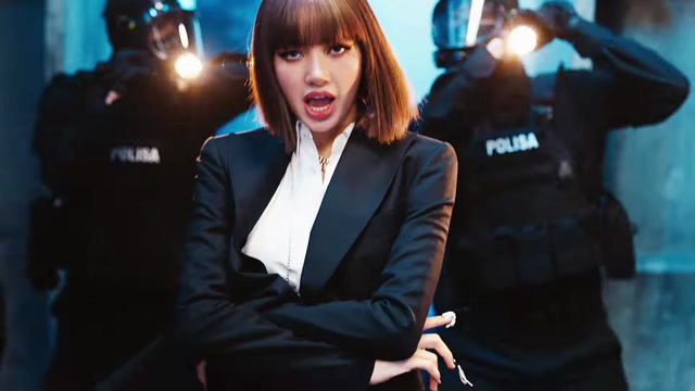 lisa solo出道曲《lalisa》mv