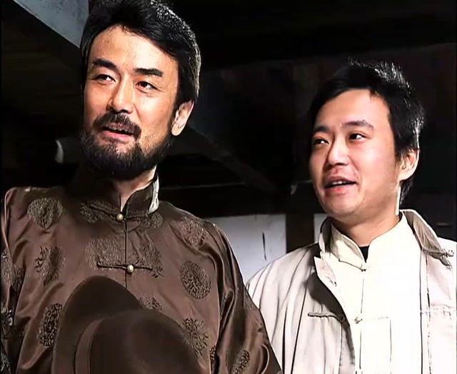 乱世红粉:土匪下山找妻子,她却成了舵爷