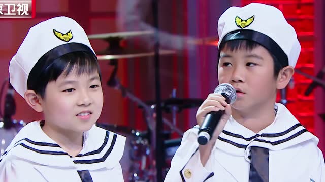 音乐大师课 第3季 厉害了朱军老师!30年后重拾单簧管伴奏《军港之夜》