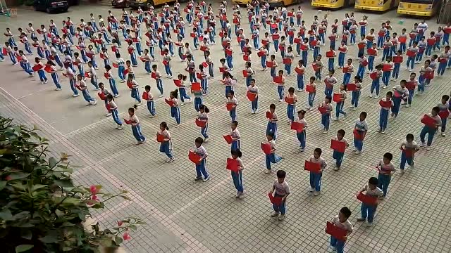 广州市白云区金泉小学大课间剪影2016