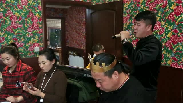 小甜瓜吕志强酒席摊场放歌"西口情"