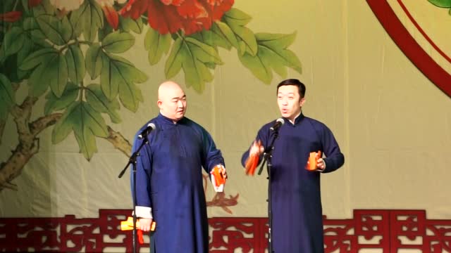 李菁的快板表演