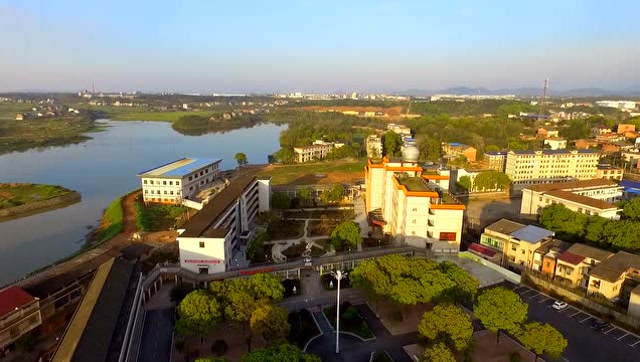 衡东县第五中学航拍视频