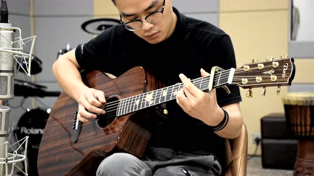 奥卡迪斯 全单斜品吉他 doris 指弹试听