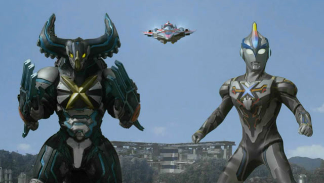 艾克斯奥特曼迎战格理扎,最后一击和怪兽同归于尽!